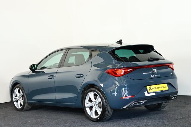 Seat LEON 1.5 TSI FR ACC / LED / Navi / Full Link / Front assist