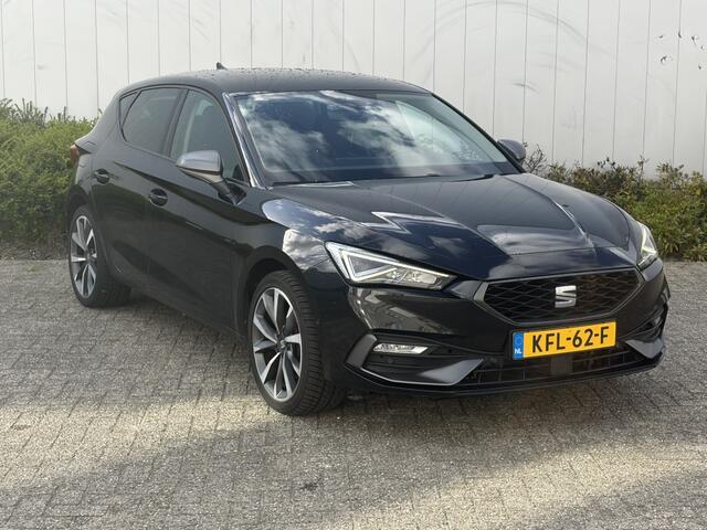 Seat LEON Sportstourer 1.4 eTSI FR DSG | Automaat | Klima | Dodehoek | Sfeer