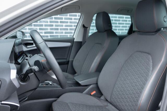 Seat LEON Sportstourer 1.4 TSI eHybrid PHEV FR | Trekhaak | Navigatie | Apple Carplay | Cruise Control | Climate Control | LED Koplampen | Stoelverwarming | Privacy Glas | Plug-in Hybrid (PHEV)