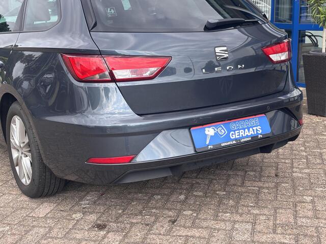 Seat LEON ST 1.0 EcoTSI Style Business Intense l Camera, Parkeersensoren V+A, Apple Carplay/Android Auto, Climate Control, Multifunctioneel Stuurwiel.