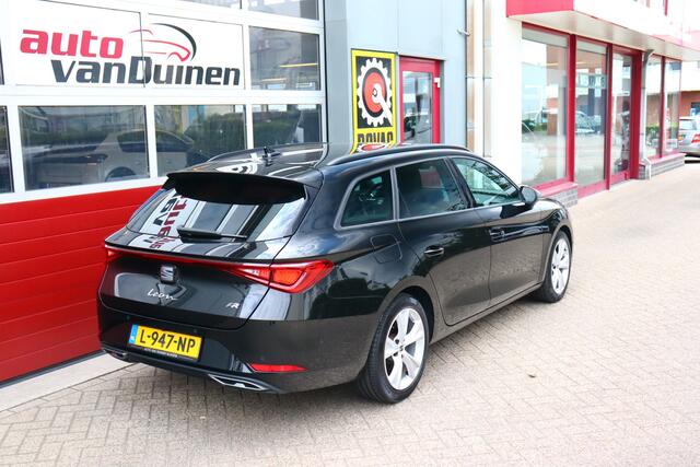 Seat LEON Sportstourer 1.5 eTSI FR Business Intense O.a: Adaptive cruise, Elektr. achterklep, Carplay, Dab, Pdc, Camera, Etc... Rijklaar! All-in prijs!