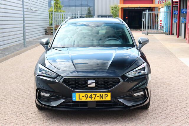 Seat LEON Sportstourer 1.5 eTSI FR Business Intense O.a: Adaptive cruise, Elektr. achterklep, Carplay, Dab, Pdc, Camera, Etc... Rijklaar! All-in prijs!