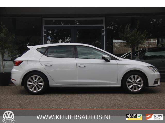 Seat LEON 1.0 EcoTSI Style Business Intense | Carplay | Trekhaak | PDC |