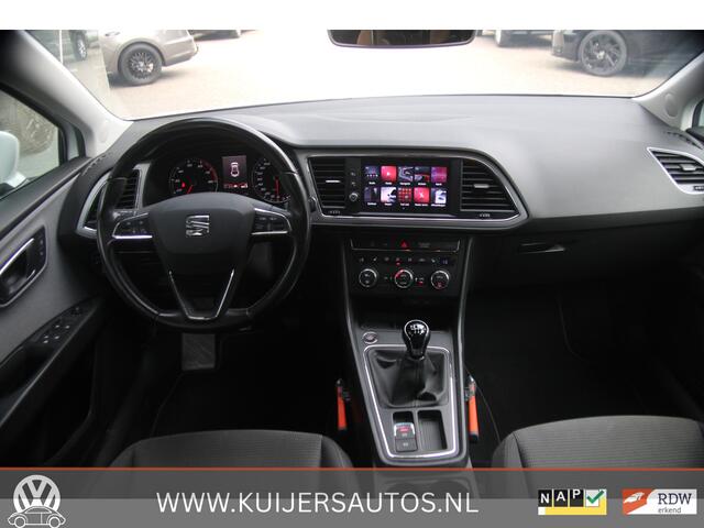 Seat LEON 1.0 EcoTSI Style Business Intense | Carplay | Trekhaak | PDC |