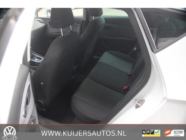 Seat LEON 1.0 EcoTSI Style Business Intense | Carplay | Trekhaak | PDC |