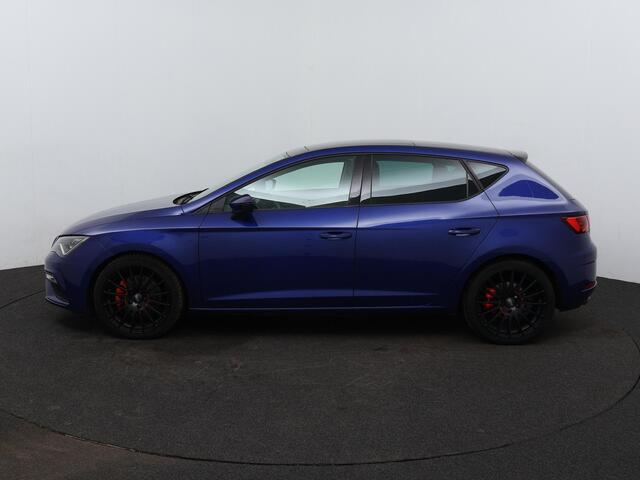Seat LEON ST 2.0 TSI FR Business Intense | Panoramisch schuif/ kanteldak | Camera | Stoelverwarming | Zeer compleet!