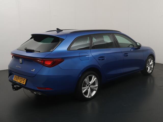 Seat LEON Sportstourer 1.5 TSI e-Hybrid 204pk FR Business | Trekhaak | Stoel- en stuurwiel verwarming | Adapt. Cruise | Camera | 1/2 leer | Fabrieksgarantie t/m 05-2029 |