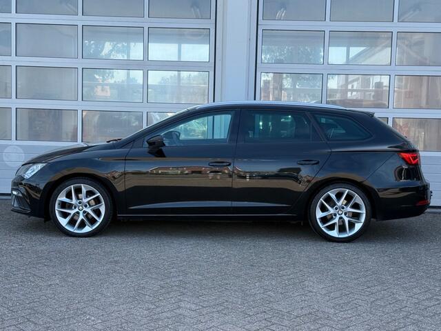 Seat LEON 1.5 TSI 150PK FR AUT. Navi Virtueel Pdc Trekhaak NW APK!