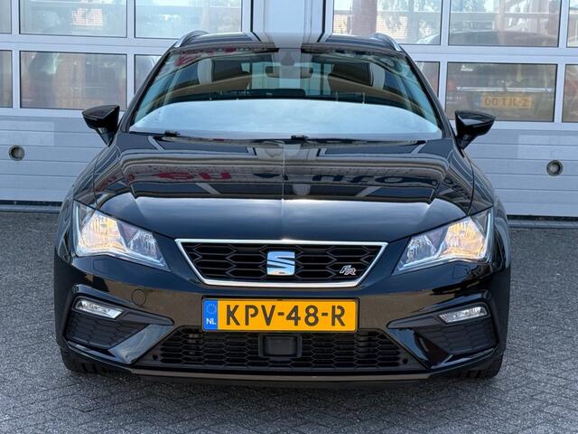 Seat LEON 1.5 TSI 150PK FR AUT. Navi Virtueel Pdc Trekhaak NW APK!