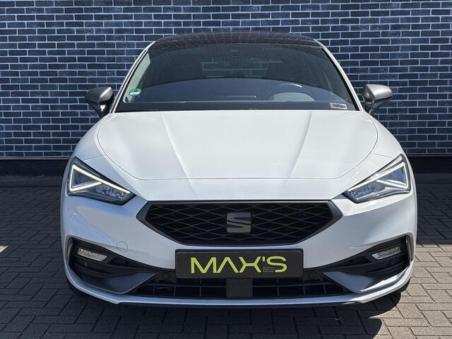 Seat LEON 1.4 TSI eHybrid PHEV FR Business Intense | Plug-in Hybrid (PHEV) | Panoramadak | Achteruitrijcamera | Parkeersensoren | Parkeerassistent | Dynamic Chassis Control | Stoelverwarming | Keyless Entry | Cruise Control Adaptief | Dodehoekdetectie | Navigatie | Apple Carplay | Android Auto | Lichtmetalen Velgen 18 inch