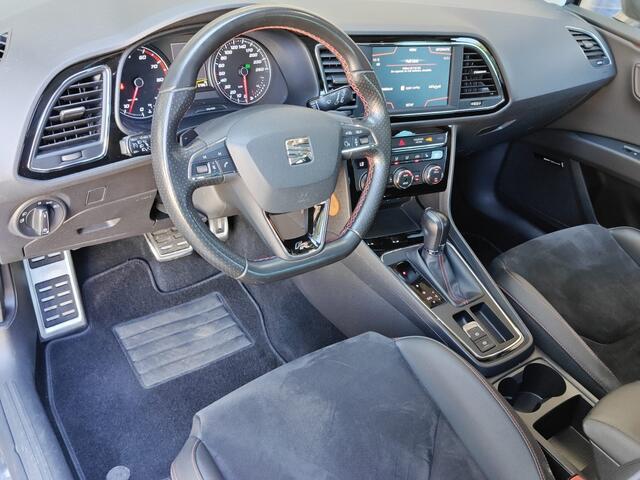 Seat LEON ST 1.8 TSI FR BnsI. PANO / LED / CARPLAY