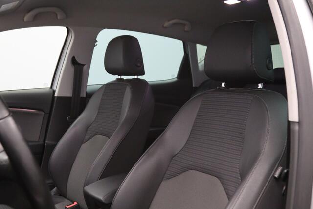 Seat LEON 1.4 TSI 125 PK X-PERIENCE, Keyless, Carplay, 1/2 Leder, Climate Control