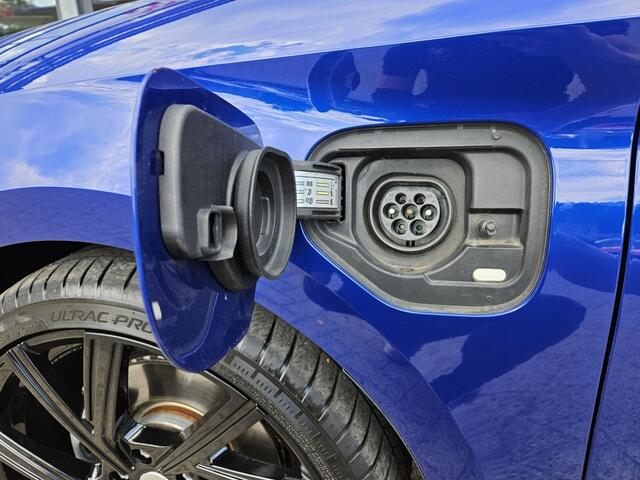 Seat LEON 1.4 TSI eH PHEV I 19 inch I Schuifdak I Android I Winterpakket I