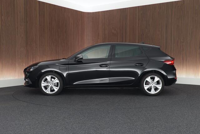 Seat LEON 1.4 TSI 204pk eHybrid PHEV FR Business Intense Stoelverwarming Navigatie