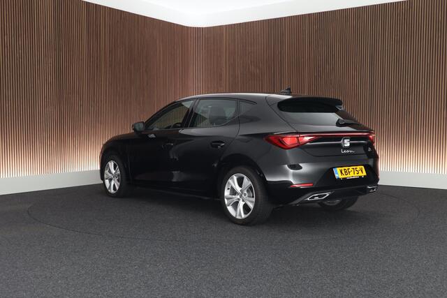Seat LEON 1.4 TSI 204pk eHybrid PHEV FR Business Intense Stoelverwarming Navigatie