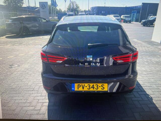 Seat LEON ST 1.0 EcoTSI Style Business Intense NAVI/ECC/PDC/CRUISE/AUTOMAAT/NW D-RIEM!