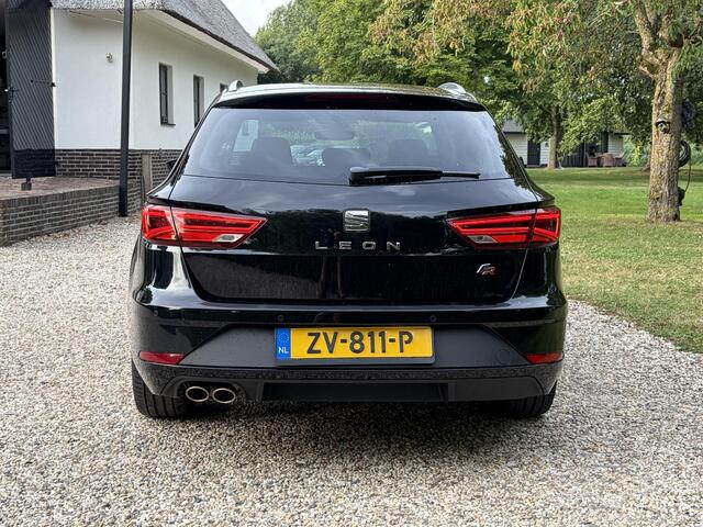 Seat LEON ST 1.5 TSI FR Business Intense, Automaat