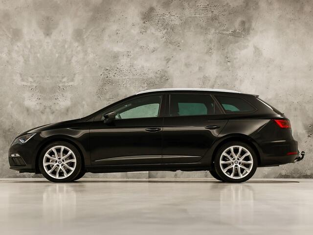 Seat LEON 1.5 TSI FR Sport 150Pk (PANORAMADAK, VIRTUAL COCKPIT, LEDER, APPLE CARPLAY, BEATS AUDIO, STOELVERWARMING, GETINT GLAS, ZWART HEMEL, NIEUWSTAAT)