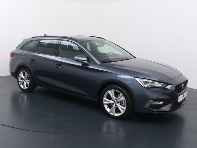 Seat LEON Sportstourer 1.4 TSI eHybrid PHEV FR Business Intense | 204 PK | SoH 100% | Adaptive Cruise Control | Achteruitrijcamera | Climate control | Dodehoek detectie | Keyless Entry | LED verlichting | Elektrische achterklep | Draadloze telefoonlader | Navigatiesysteem | Sfeerverlichting | Stuur- & Stoelverwarming | Apple Carplay / Android Auto |