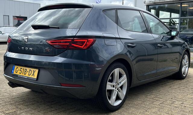 Seat LEON 1.5 TSI FR Business Intense 150PK | NL AUTO | 2e Eigenaar | NAP | Virtual Cockpit | Led Koplampen | Achteruitrijcamera | Adaptive Cruise Control | Navigatie | 17 Inch Lichtmetalen Velgen | Carplay | Navigatie | Parkeersensoren Voor en Achter |