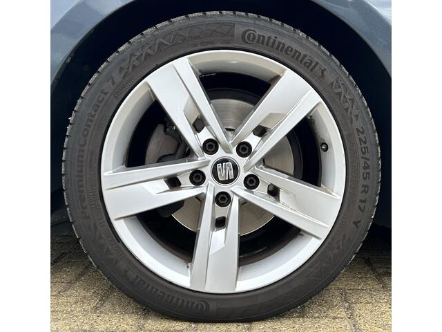 Seat LEON 1.5 TSI FR Business Intense 150PK | NL AUTO | 2e Eigenaar | NAP | Virtual Cockpit | Led Koplampen | Achteruitrijcamera | Adaptive Cruise Control | Navigatie | 17 Inch Lichtmetalen Velgen | Carplay | Navigatie | Parkeersensoren Voor en Achter |
