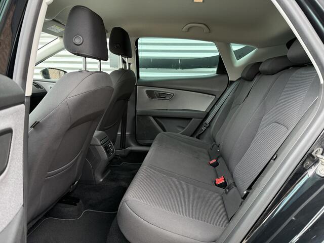 Seat LEON 1.0 EcoTSI Style Business Intense Navi|PDC V+A|Clima|Carplay|Cruise|N.A.P|APK tot 02-2027