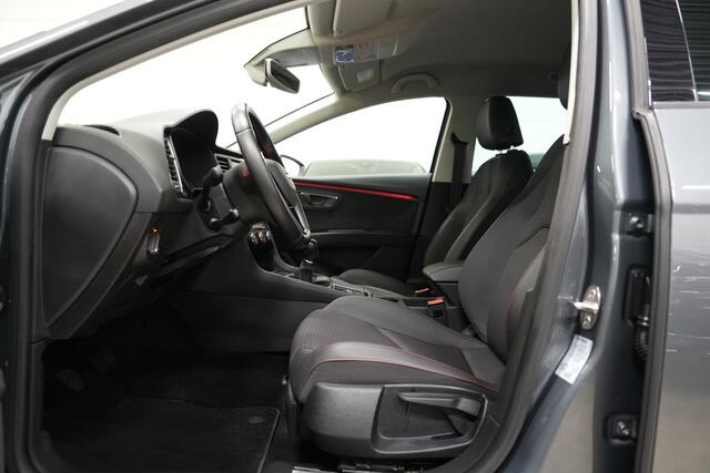 Seat LEON ST 1.4 TSI FR 150PK * Trekhaak - ACC - Lane - Keyless - LED - Sound - 18" - DAB - App *