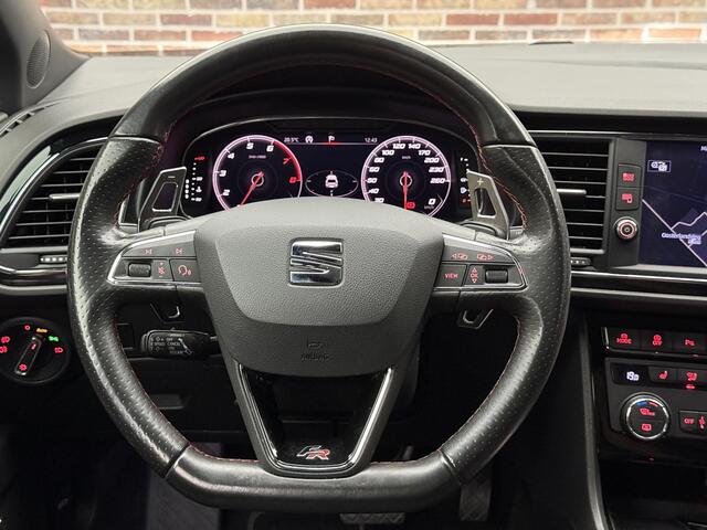 Seat LEON 1.5 TSI FR Ultimate Edition Black | Pano | Camera | DSG |