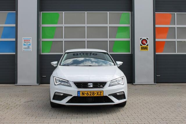 Seat LEON Seat Leon 1.4 ECO TSI Xcellence / Carplay / Rijklaar! / Parkeersensoren