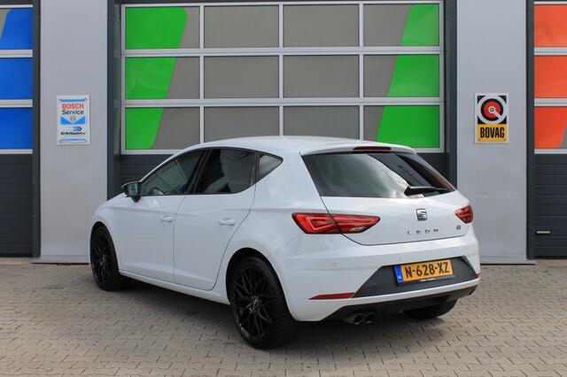 Seat LEON Seat Leon 1.4 ECO TSI Xcellence / Carplay / Rijklaar! / Parkeersensoren