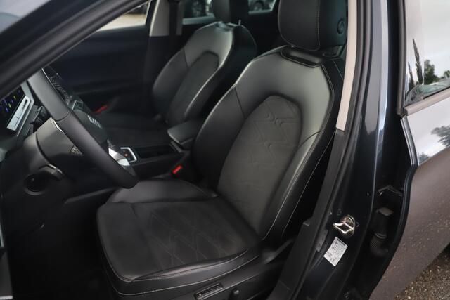 Seat LEON Sportstourer 1.0 TSI Style Business Intense 110PK Virtual Half Leder Navigatie Achteruitrijcamera Carplay 17 inch Full LED
