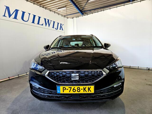Seat LEON Sportstourer 1.0 TSI Style Business Intense / Camera / Navi / NL