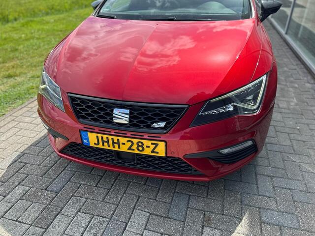 Seat LEON ST 2.0 TSI 4DRIVE CUPRA |PANO|300PK|