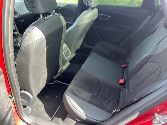 Seat LEON ST 2.0 TSI 4DRIVE CUPRA |PANO|300PK|