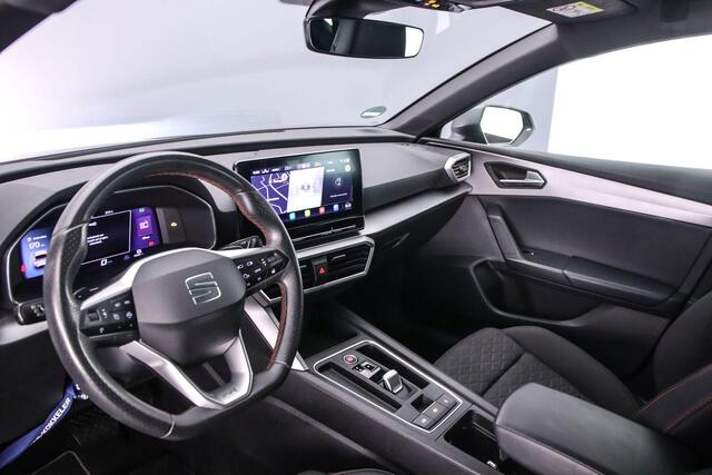 Seat LEON FR Business Intense 1.5 eTSI 150pk DSG Automaat Adaptive cruise control, Navigatie, Achteruitrijcamera, Stoelverwarming, LED koplampen, Stuurwiel verwarmd