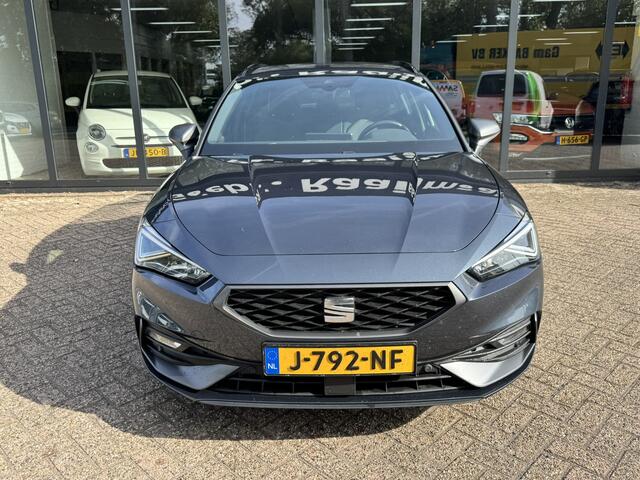 Seat LEON Sportstourer 1.5 eTSI FR*AHK*LED*Navi*EXPORT/EX.BPM*