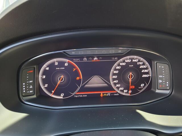 Seat LEON ST 1.5 TSI FR 150pk Carplay Camera Stoelverw. Business Intense