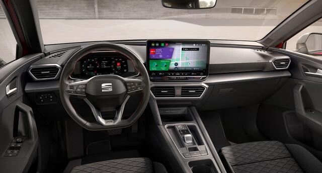 Seat LEON Sportstourer 1.5 TSI e-Hybrid FR Business Panoramadak - 18 inch Performance Aero velgen