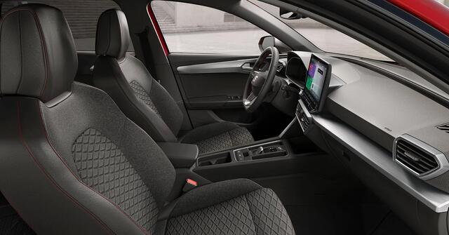 Seat LEON Sportstourer 1.5 TSI e-Hybrid FR Business Panoramadak - 18 inch Performance Aero velgen
