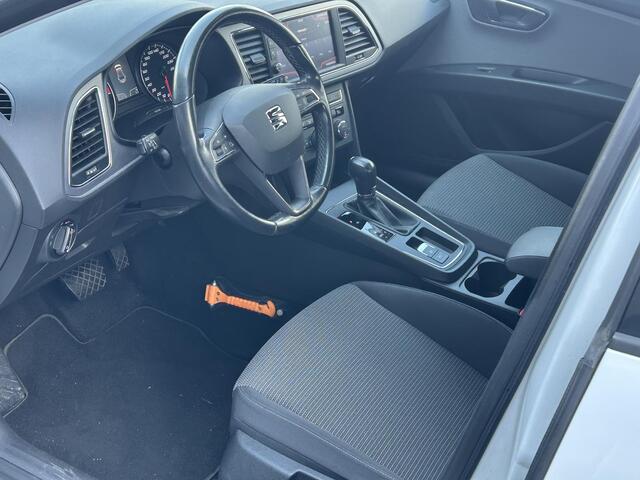 Seat LEON 1.0 EcoTSI Style Business Intense | Automaat | Parkeersensoren | Cruise Control | Climate Control