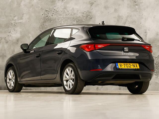 Seat LEON 1.0 eTSI Intense Sport Automaat (VIRTUAL COCKPIT, APPLE CARPLAY, GROOT NAVI, CAMERA, SPORTSTOELEN, KEYLESS, ADAPTIVE CRUISE, NIEUWSTAAT)