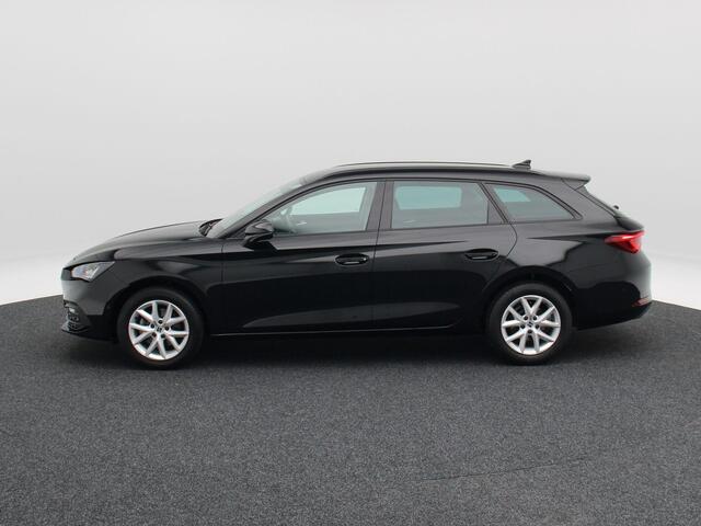 Seat LEON Sportstourer 1.0 eTSi 110 Pk Automaat Style Business Intense | Trekhaak | Camera | Adaptive Cruise | Navigatie | Virtual Cockpit | 92.981 Km!!