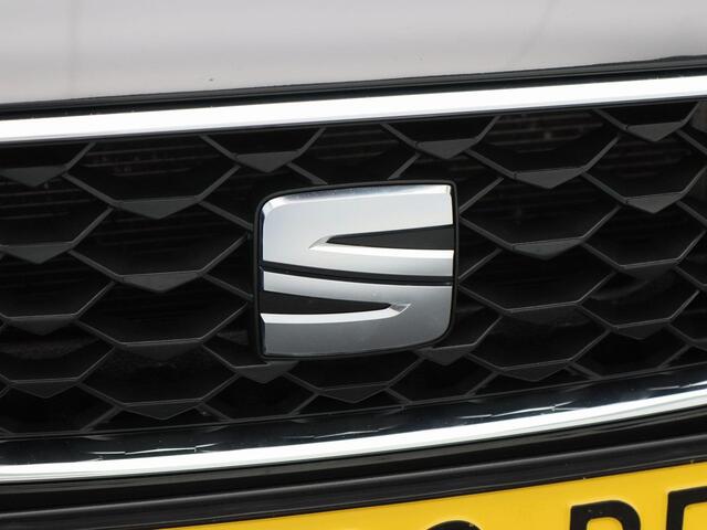 Seat LEON Sportstourer 1.0 eTSi 110 Pk Automaat Style Business Intense | Trekhaak | Camera | Adaptive Cruise | Navigatie | Virtual Cockpit | 92.981 Km!!