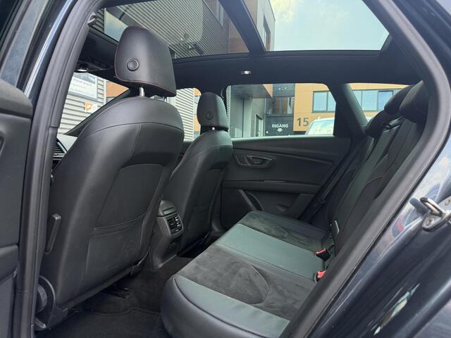 Seat LEON ST 1.5 TSI FR Pano | Virtual | Eerste eigenaar