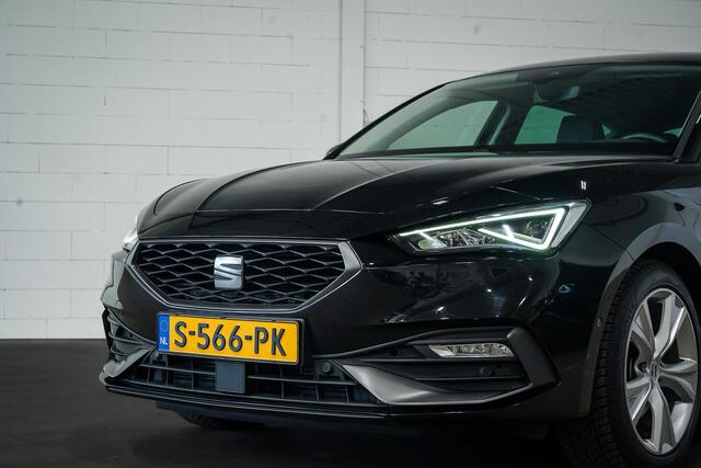 Seat LEON 1.0 TSI FR Business Intense | Carplay | Camera | Adapt. Cruise | Navi |