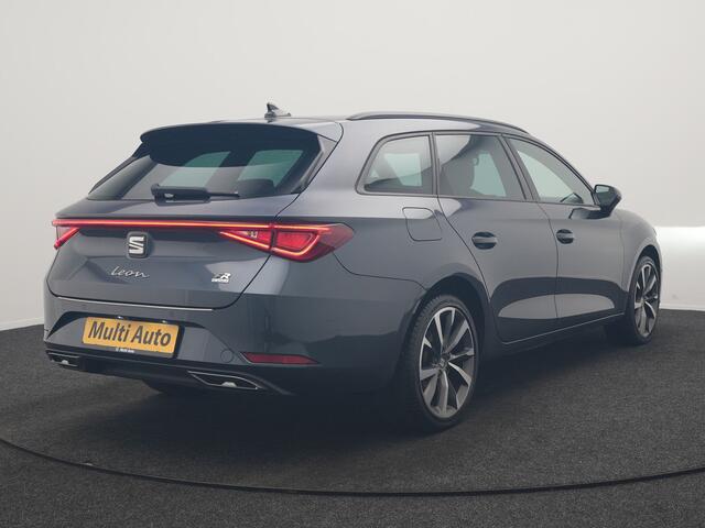 Seat LEON 1.4 TSI eHybrid FR PHEV 204pk Dealer O.H. | Adaptive Cruise | Camera | Alcantara Sportstoelen Memory & Verwarmd | Matrix LED | Adaptive Onderstel | Stuur Verwarmd | Sfeerverlichting | Apple Carplay | Navigatie | DAB | Plug In Hybrid |