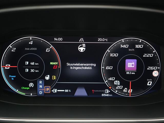 Seat LEON 1.4 TSI eHybrid FR PHEV 204pk Dealer O.H. | Adaptive Cruise | Camera | Alcantara Sportstoelen Memory & Verwarmd | Matrix LED | Adaptive Onderstel | Stuur Verwarmd | Sfeerverlichting | Apple Carplay | Navigatie | DAB | Plug In Hybrid |