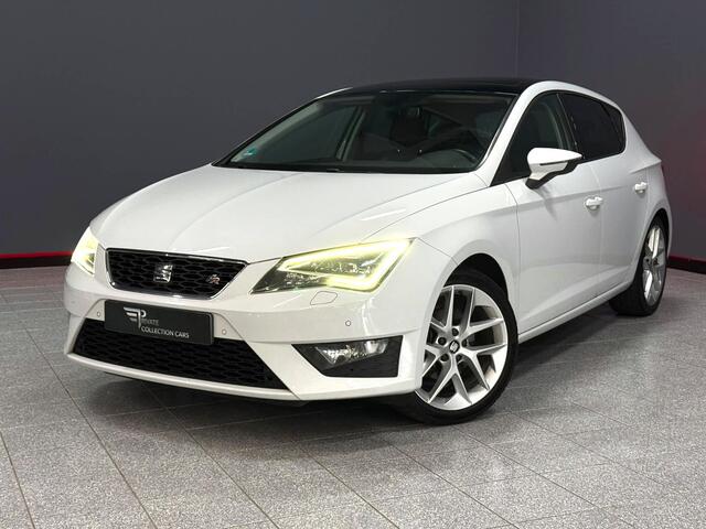 Seat LEON 1.4 TSI FR Dynamic Panoramadak Trekhaak 360 camera