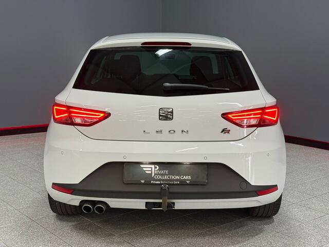 Seat LEON 1.4 TSI FR Dynamic Panoramadak Trekhaak 360 camera
