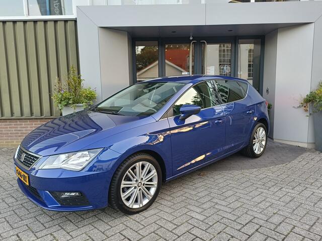 Seat LEON 1.5 TSI Style Business Intense | Airco | Navigatie | Cruise controle | Trekhaak |